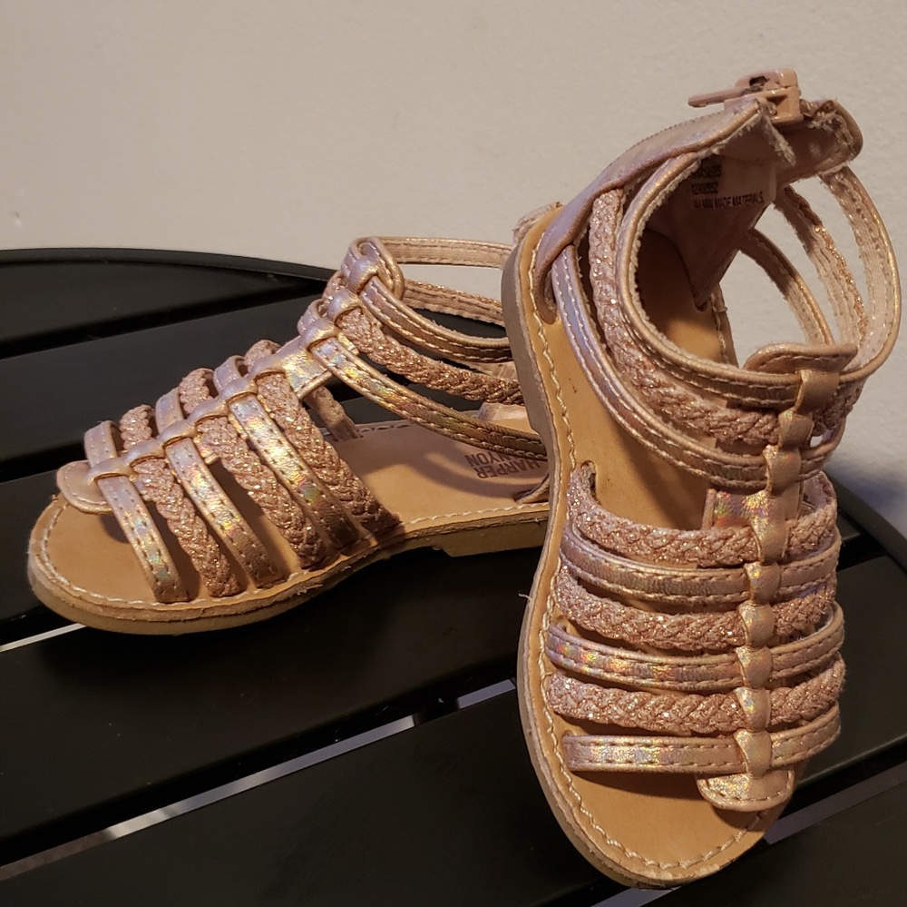 Harper Canyon sandals